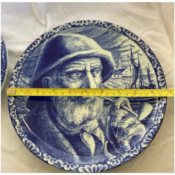 Bock Frères La Louvière Belgium Delft Blue Set of 2 – 12” Wall Plates Portraits - Picture 7 of 7